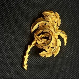 Vintage Large Gold Tone Palm Tree Etched‎ Brooch Pin 2”